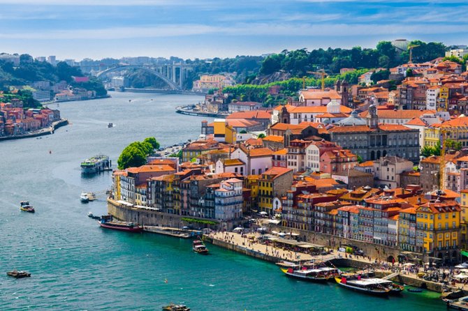 Private Transfer: Porto to Porto Airport OPO in Business Car - Vehicle Options