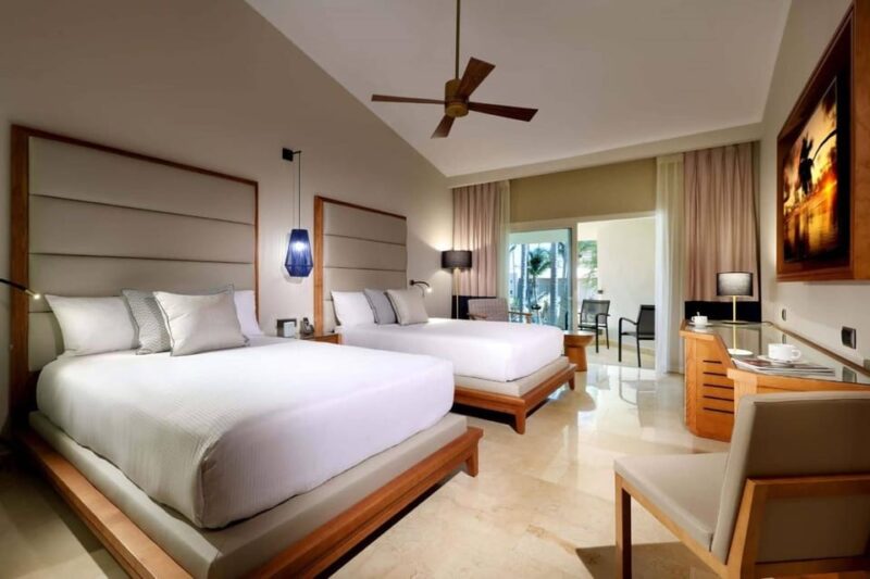 Private Transfer Punta Cana Airport to Grand Palladium PC - Booking and Payment