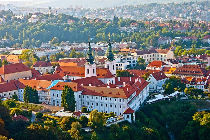 Private Transfer: River Cruise Dock Nuremberg to Prague: Port / Harbor Transport - Pickup and Transport