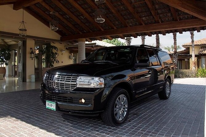 Private Transfer Round Trip Puerto Vallarta Airport to Hotel in Luxury Vehicle - Key Points