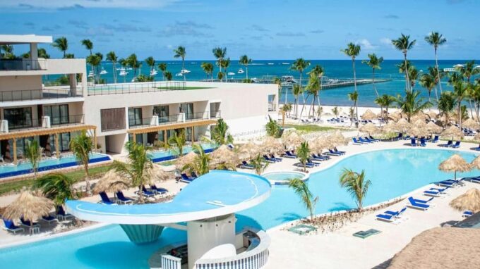 Private Transfer Serenade Punta Cana to Punta Cana Airport - Availability and Pricing