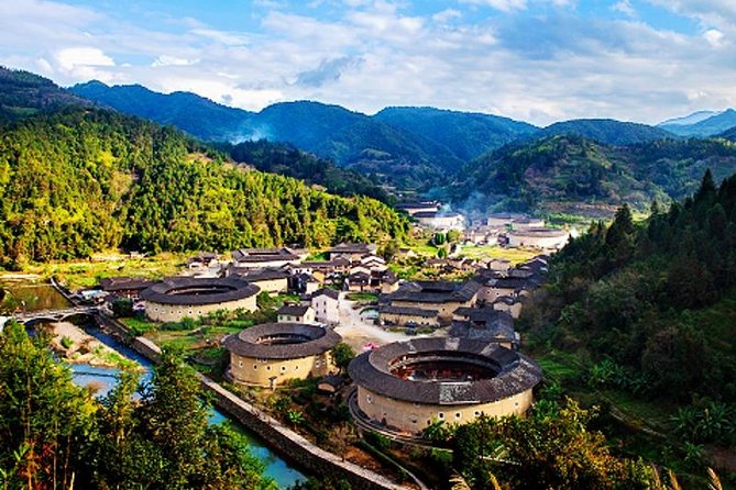 Private Transfer Service Between Xiamen City and Nanjing Tulou - Good To Know