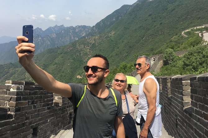 Private Transfer Service From Beijing to Mutianyu and Huanghuacheng Great Wall - Exploring Mutianyu and Huanghuacheng Great Wall