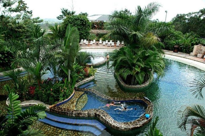 Private Transfer Service From San Jose Airport To Arenal - La Fortuna - About Costa Rica Shuttle Group