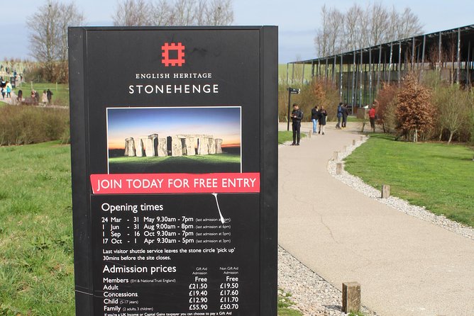 Private Transfer Southampton Cruise Port to London Via Stonehenge & Wilton House - Accessibility and Special Requests