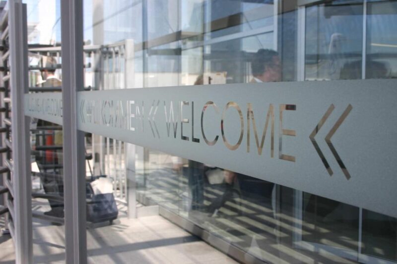 Private Transfer: Split Airport to City - Travel Restrictions