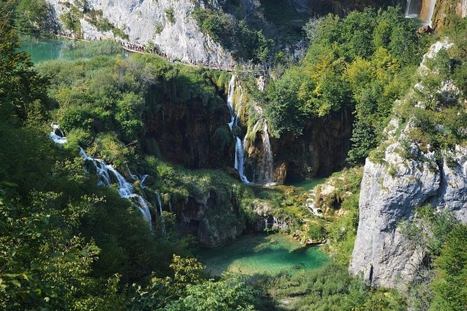 Private Transfer Split - Zagreb With a Stop at Plitvice Lakes National Park - Exploring Plitvice Lakes
