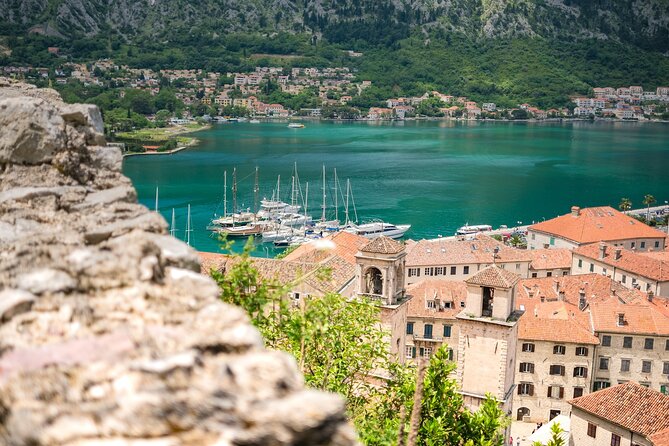 Private Transfer Tirana to Dubrovnik 1h Stop in Kotor /Vice Versa - Logistics and Pickup