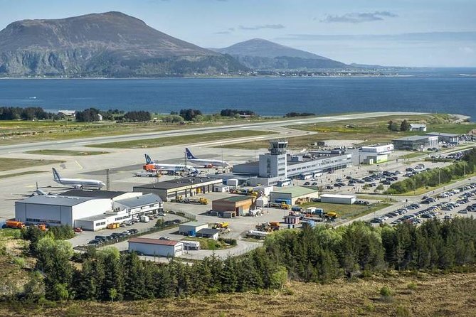 Private Transfer To and From Airport in Ålesund - Pricing and Group Size