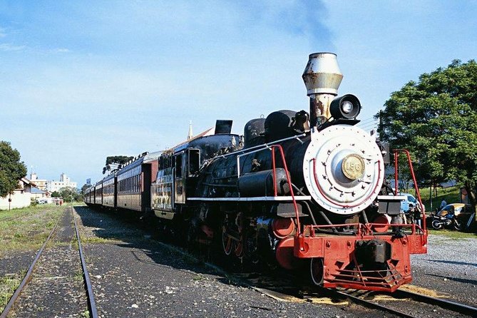 Private Transfer to Maria Fumaça Railway Station and Italian Epic - Discover the Italian Epic