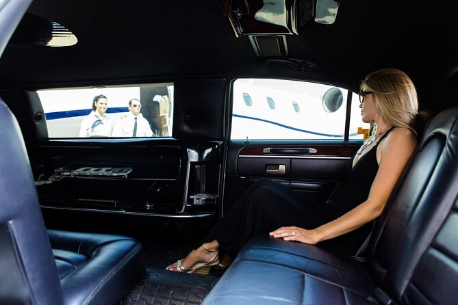 Private Transfer To or Form Lorton and Dulles International Airport - Accessibility and Participation