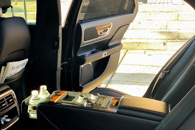 Private Transfer to or From Dulles Airport IAD to Washington DC - Washington DC Destination