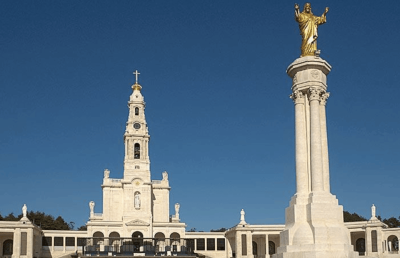 Private Transfer to or From Fátima - Exclusive Service