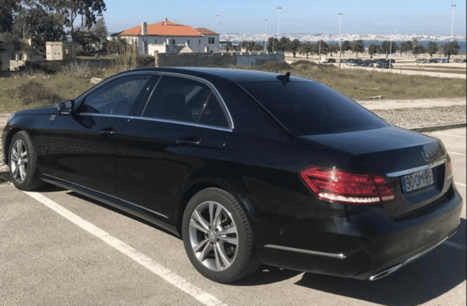 Private Transfer to or From Fátima - Airport to Fátima Transfer