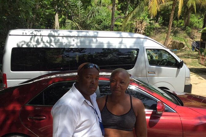 Private Transfer to White River Tubing Ocho Rios - Booking the Tour