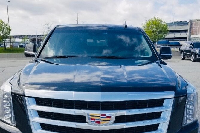 Private Transfer:- Toronto Airport or London City ON Black Car Service - Pickup Options