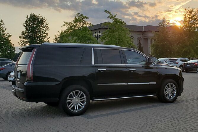 Private Transfer Toronto Hotels to Toronto Pearson Airport YYZ - The Sum Up