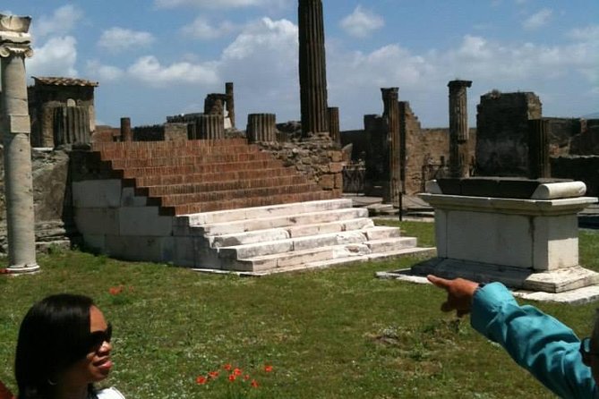 Private Transfer/Tour From/To Naples To/From Sorrento With Stop in Pompeii - Refund Policy for Cancellations