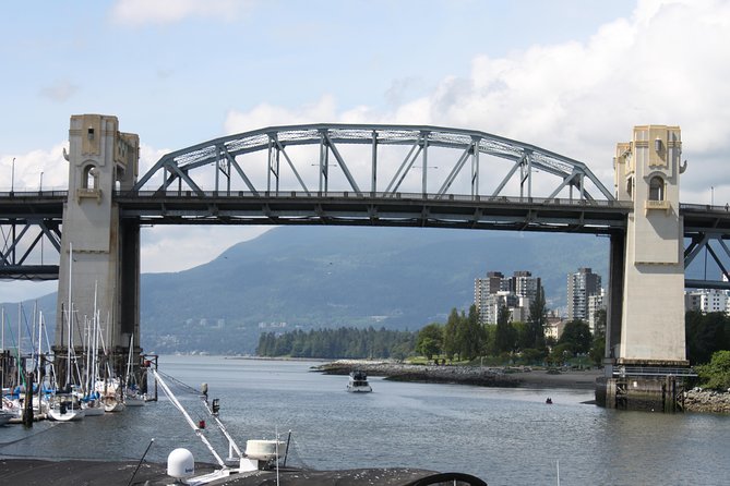 Private Transfer, Vancouver International Airport to Langley, BC-VIP Sedan - Price and Guarantee
