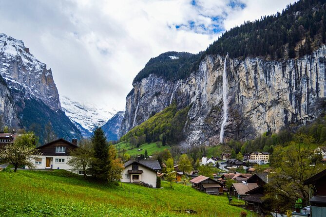 Private Transfer: Zurich Airport ZRH to Lauterbrunnen or Grindelwald - Pickup and Drop-off