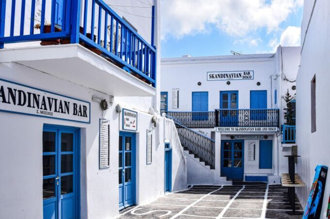Private Transfer:From Your Villa to Nammos With Sedan - Pricing and Duration