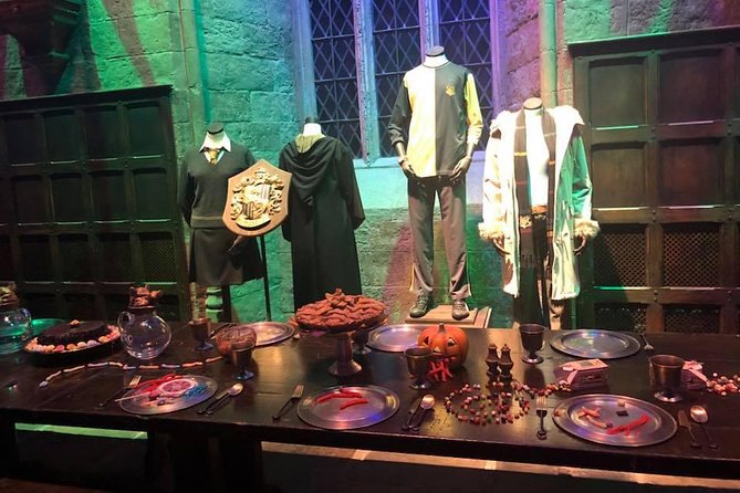 Private Transfers Between London & Harry Potter Warner Studio - Service Features and Inclusions