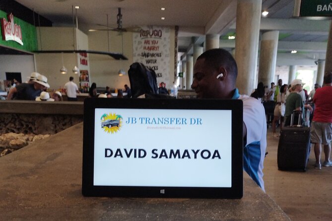 Private Transfers Punta Cana Airport and Hotels. - Flexible and Reliable Service