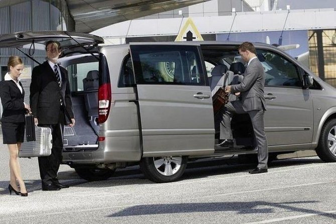 Private Transfert From Bruges to Brussels Airport by Business Car - About Your Stay