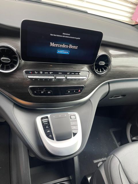Private Transfert From Naples to Bari - Driver and Vehicle Information