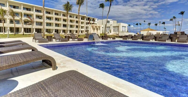 Private Transfert Royalton Bavaro to Punta Cana Airport - Transportation Features
