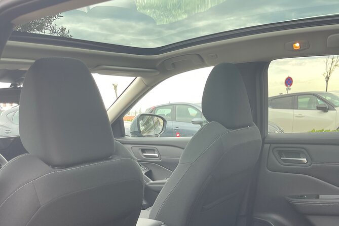 Private Transport From Montpellier to the Beach - Pickup Options