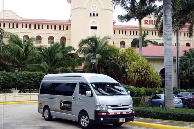 Private Transport From San Jose to La Fortuna De Arenal - Pickup and Scheduling Details