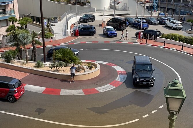Private Transport in Van Nice/Cannes - Saint Tropez - Vehicle Amenities