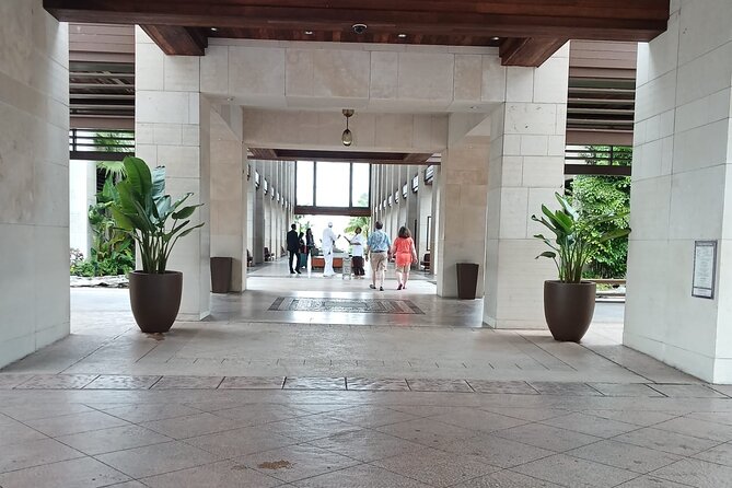 Private Transport to Airport, Hotel, Port in Nassau Bahamas - Booking Information