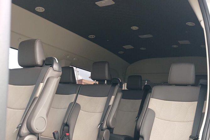 Private Transport to Airport, Hotel, Port in Nassau Bahamas - Convenient Airport Transfers