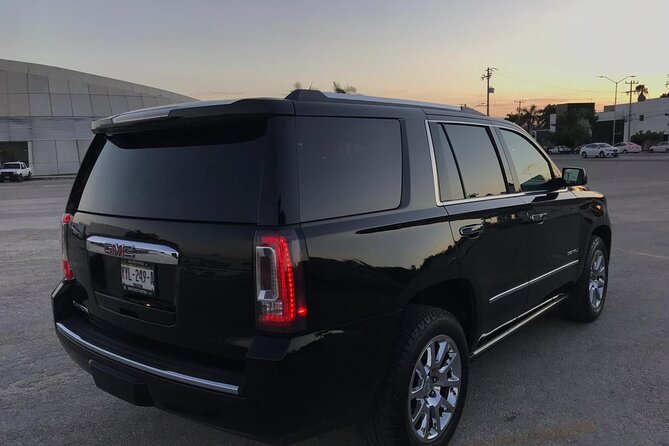 Private Transportation by SUV From the Airport to Cancun Hotel Zone - Vehicle Features and Amenities