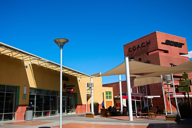 Private Transportation From Las Vegas to North Premium Outlets - Included in the Service