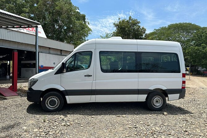 Private Transportation From Liberia Airport to Hotels in Tamarindo - Key Points