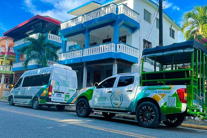 Private Transportation From Pedernales to Santiago De Los Caballeros - Vehicle Details