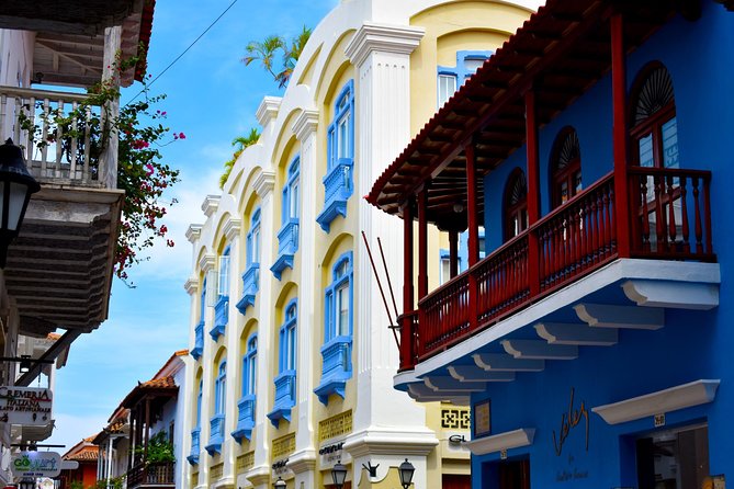 Private Transportation From Santa Marta City to Cartagena - Travel Duration and Accessibility