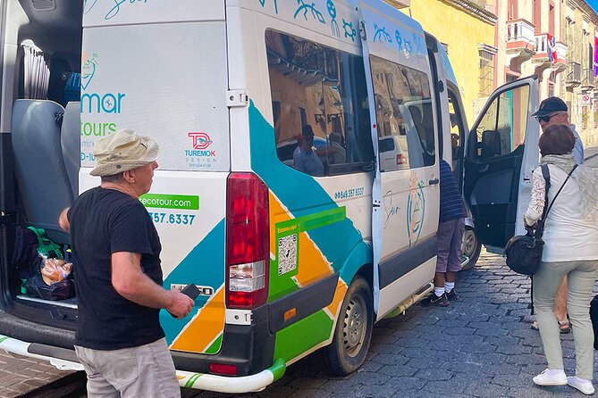 Private Transportation From Santo Domingo City to Barahona - About Your Stay