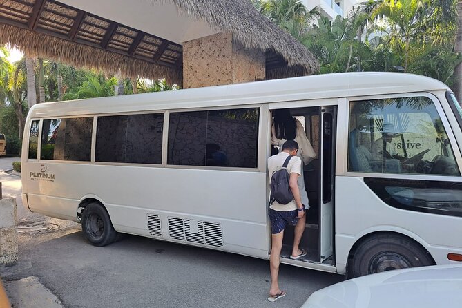 Private Transportation to and From the Punta Cana Airport - Pickup and Drop-off Details