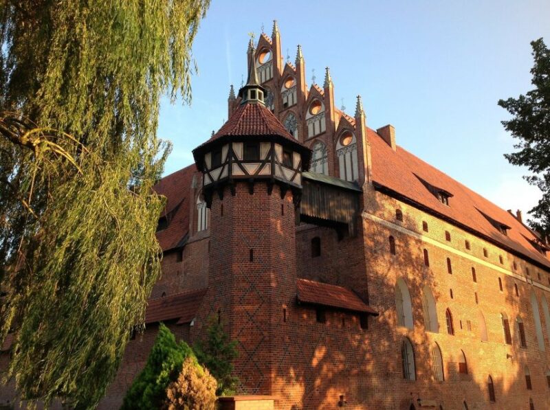 Private Transportation to the Malbork Castle From Gdansk - Inclusions and Transportation