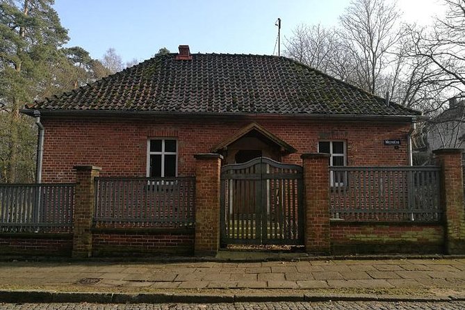 Private Transportation to the Stutthof Concentration Camp 4 Hour - Significance of Remembering the Past