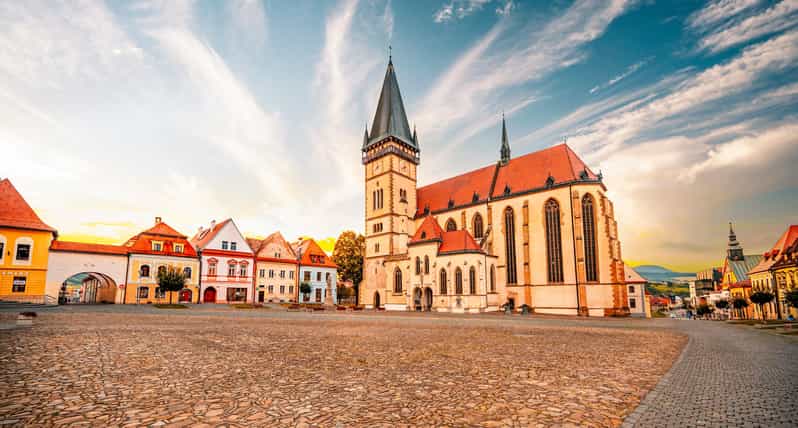 Private Trip From Budapest to Bratislava & Gyor, and Back - Key Points