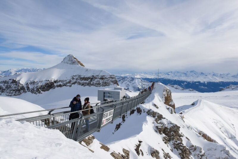 Private Trip From Geneva to Glacier 3000 - Panoramic Dining Opportunities