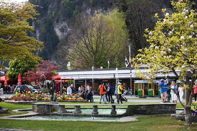 Private Trip From Geneva to the Swiss Capital - Bern & Paragliding in Interlaken - Private Modern Vehicle With Wi-Fi