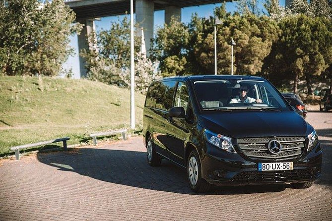 Private Trip From Lisbon to Porto With Multiple Stops on the Way - Accessibility and Participation