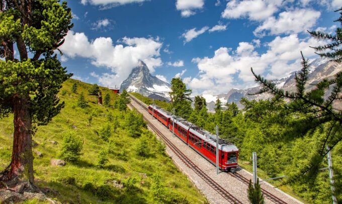 Private Trip From Zurich to Grindelwald & Interlaken - Frequently Asked Questions