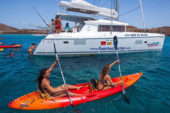 Private Trips to Lobos Island in Catamaran Lagoon 421 - Fishing and Snorkeling